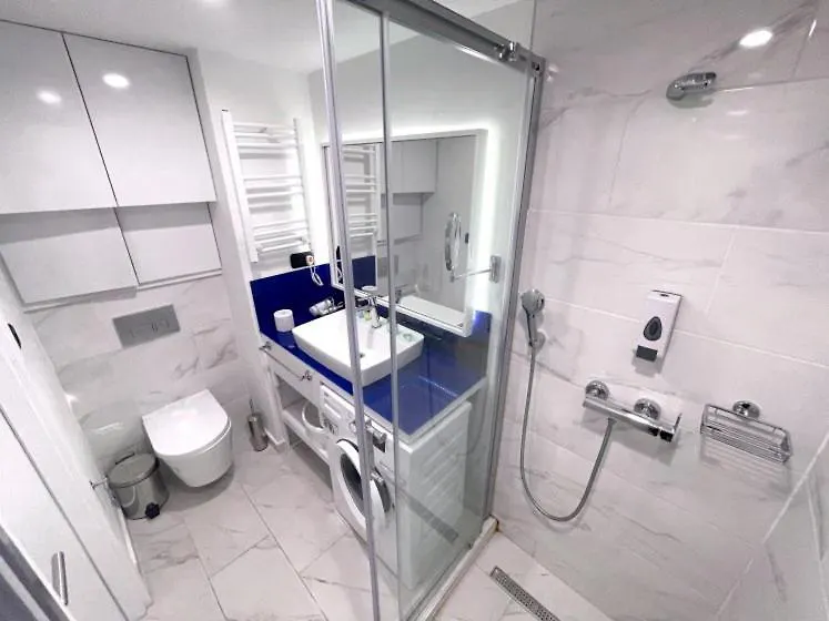 Best Apartments 208 Батуми